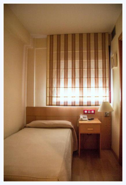 Hotel Villa De Zaragoza Casetas Pokoj fotografie